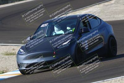 media/Nov-08-2025-Speed Ventures (Sat) [[1c7a6332f5]]/TC B/Session 1 (Turn 3)/